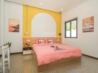 Giảm sốc 2 tỷ nhà có thang máy nhà 4 tầng mặt tiền lý thái tổ dt 126m nở hậu 11m