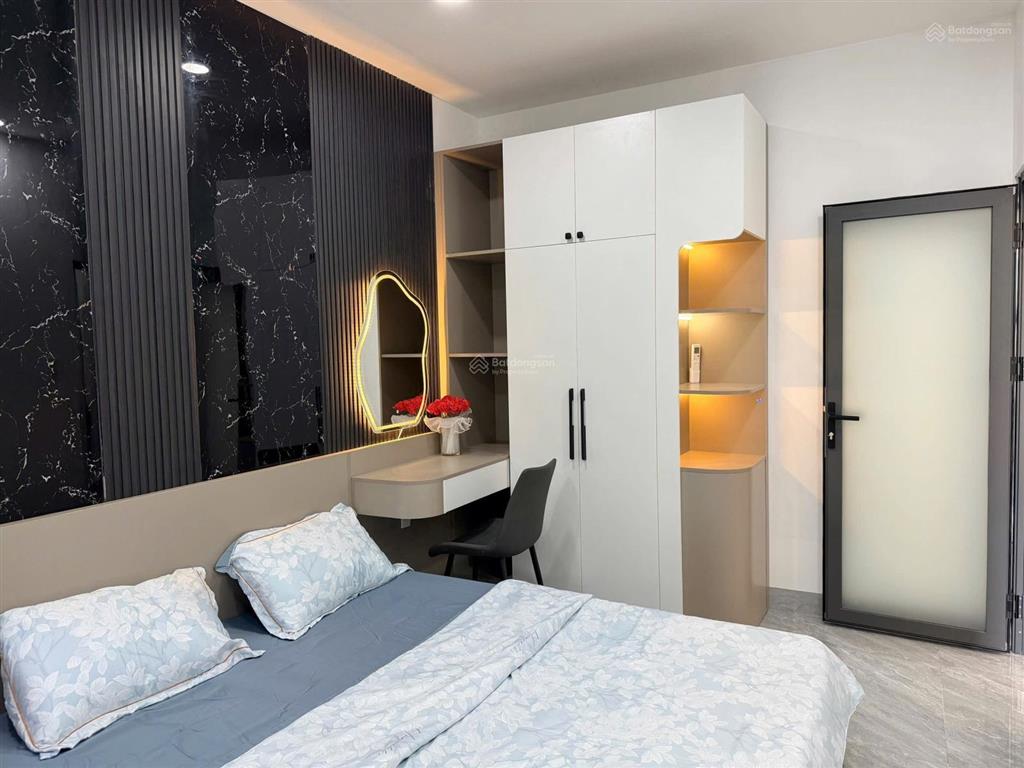Cho thuê căn 2pn cityland park hills, full nội thất
