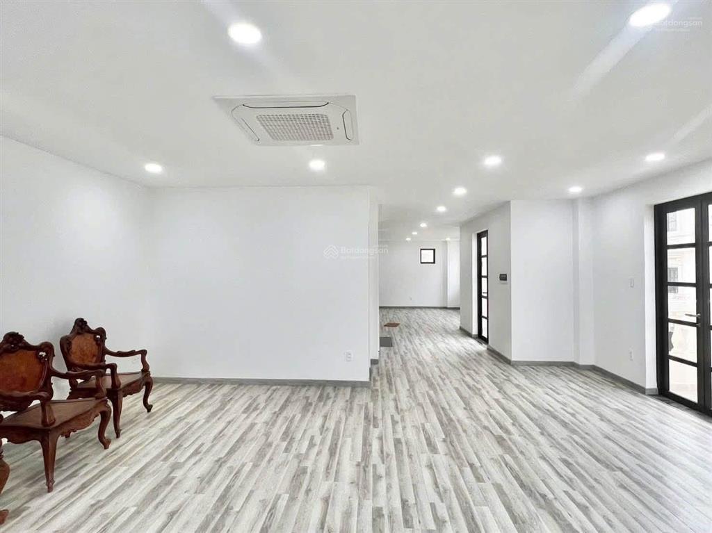 Cho thuê căn góc tại cityland gò vấp  7x20  gần siêu thị lotte  nhận diện thương hiệu cực tốt