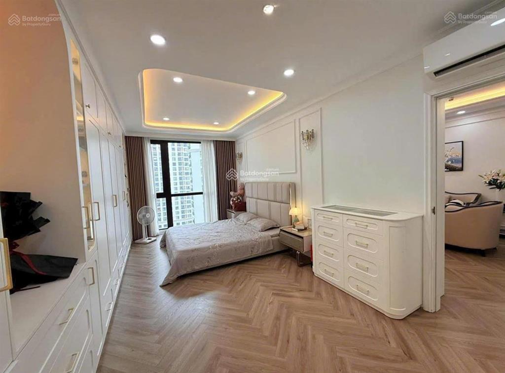 Chính chủ cắt lỗ 2 tỷ cần bán căn 3n2wc giá rẻ nhỉnh 10 tỷ cách 200m đại học xây dựng