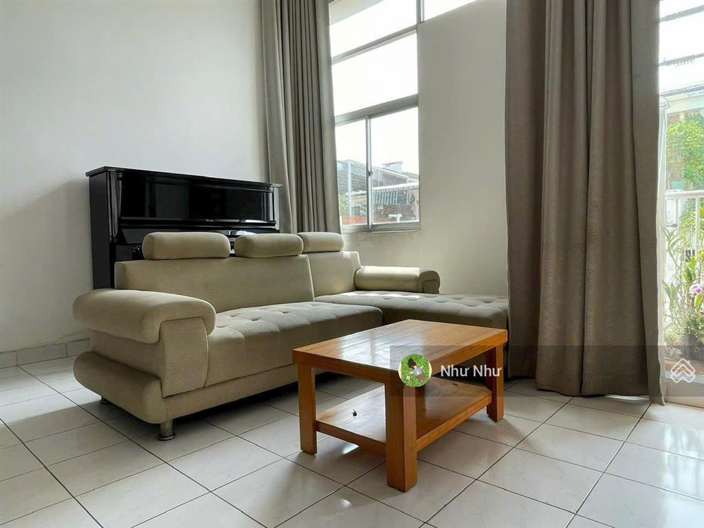 Không ở nên bán căn hưng vượng 1, q7, dt 80m2 2pn 2wc đã có sổ, nhà ít ở nên còn mới