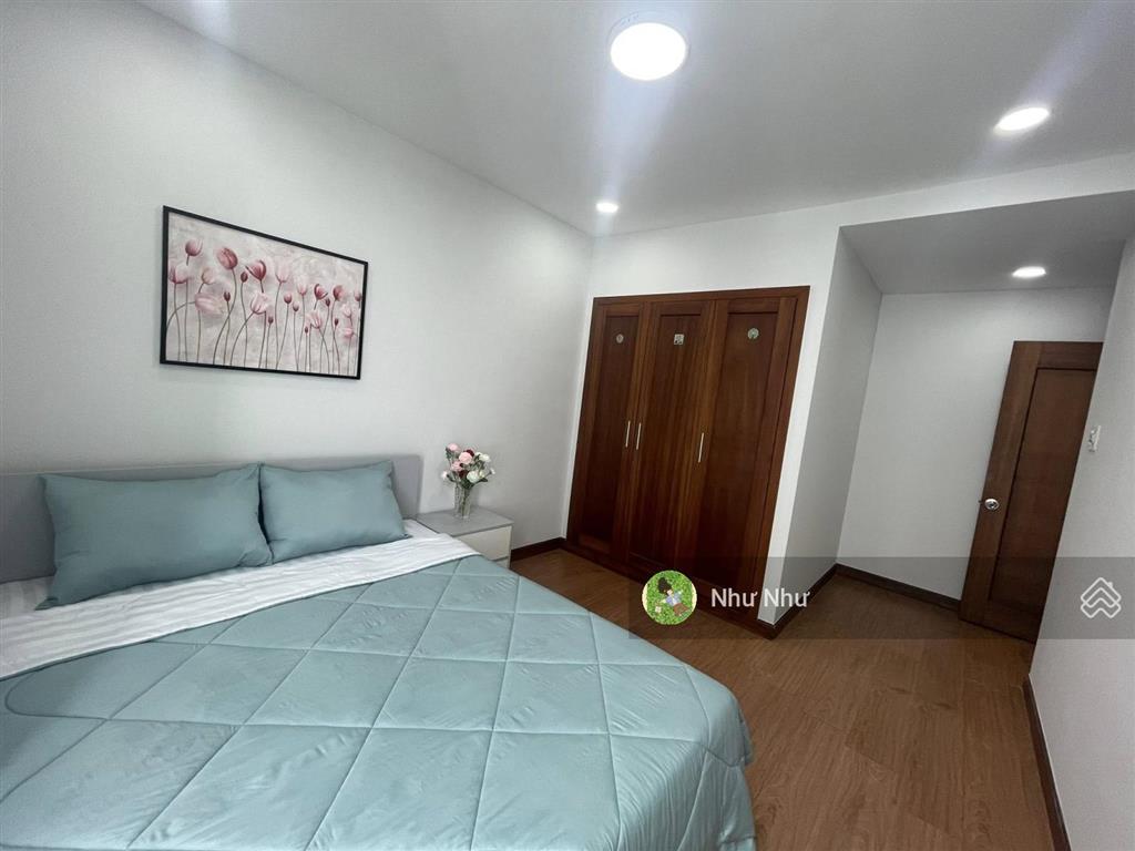 Cô mình đang rao bán ch hoàng anh river view  dt 138m2  giá 2,03 tỷ (thương lượng) view nội khu