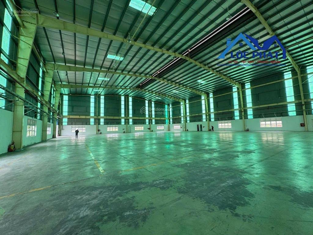 Cho thuê nhà xưởng 2000m2 kcn nhơn trạch, đồng nai giá 4 usd/m2 (~200 triệu/tháng) 