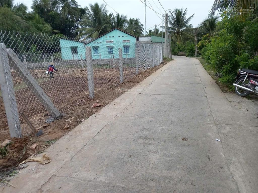 Bán đất tại quốc lộ 62, 10 tỷ, 2000 m2, giá cực chất