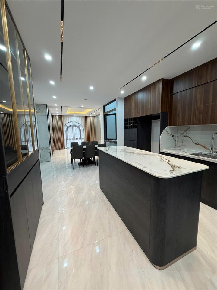 29.5tỷ  72m2/8tầng [trung kính] phân lô ô tô tránh  ngõ thông  hàng hiếm  ở và kinh doanh tốt!!