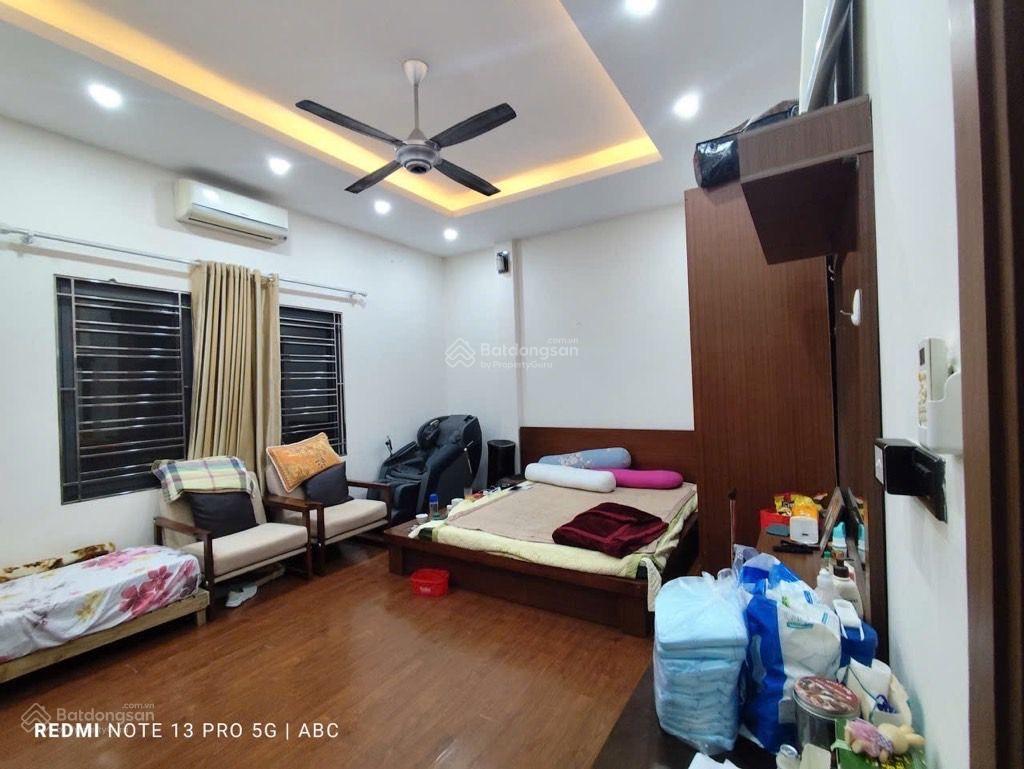 Lô góc 2 mặt oto phố tây sơn ngay ngã 4 chùa bộcthái hàgần hồ,vườn hoa.dt 62m5tmt 7m22.9 tỷ