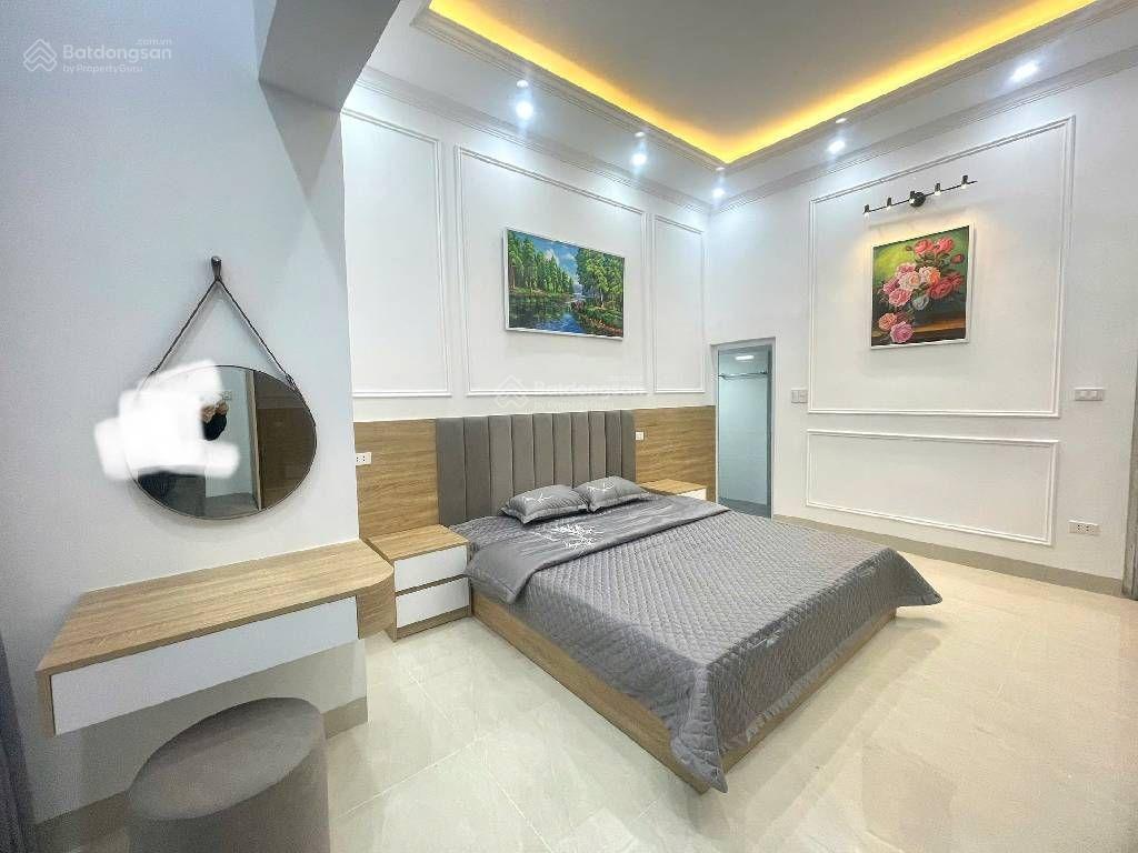 Đầu tưhiếmduy nhất 1 căn hoàng cầucách phố mấy bước chân3 thoáng.dt 35m4tmt 4.5m7.5tỷ ctl