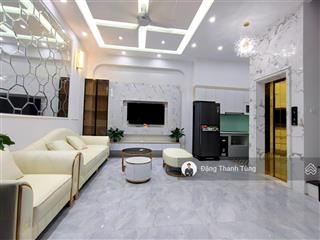 Bán nhà riêng thang máy khu vực đống đa  ô tô 7 chỗ đỗ cửa, 20m ra phố  dt 35m2  mt 5m x 6 tầng