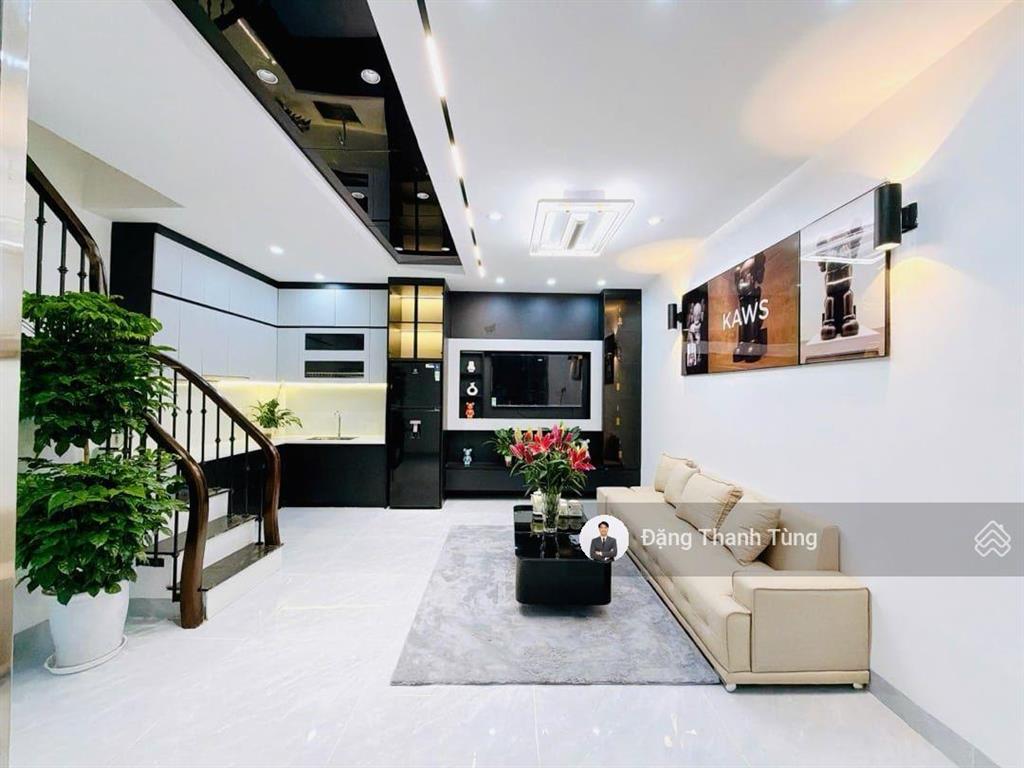 Hiếm! bán nhà riêng chỉ nhỉnh 7 tỷ. dt31/35m2  4 tầng  mt5.6m ngõ nông 15m ra mặt ngõ chính thông