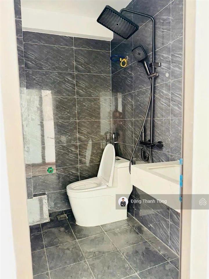 Hiếm! chỉ nhỉnh 7 tỷ có ngay nhà thanh xuân, hn. dt 30/33m2  5 tầng  mt 3.6m ngõ nông 50m ra oto.