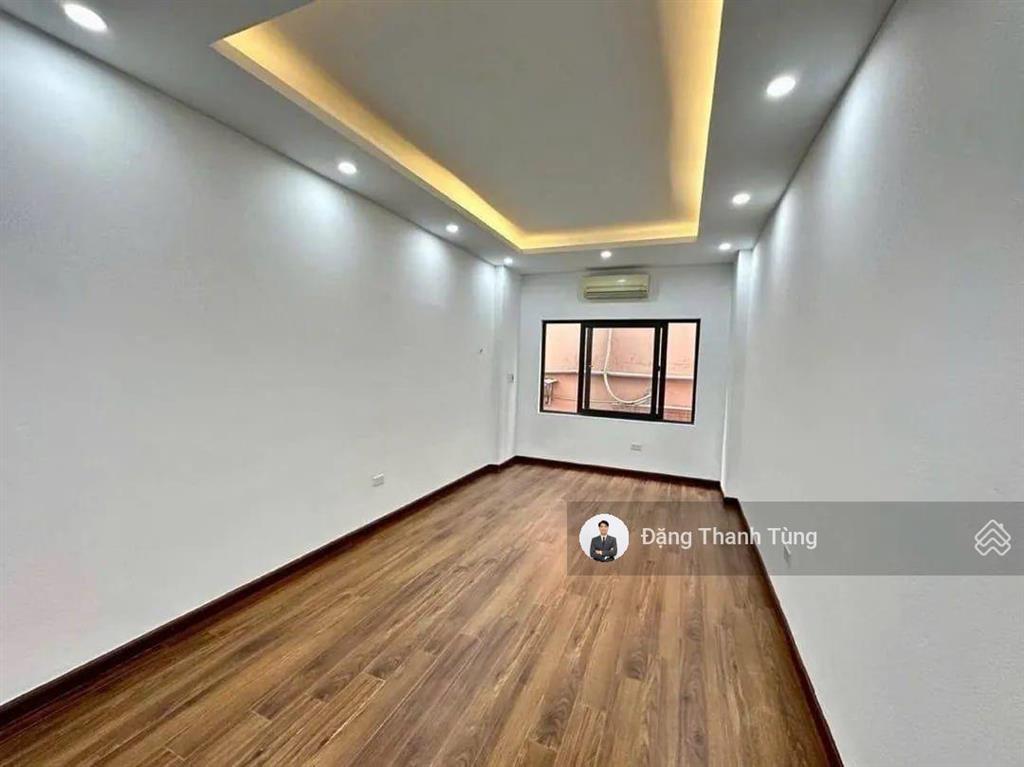 Hiếm! chỉ nhỉnh 7 tỷ có ngay nhà thanh xuân, hn. dt 30/33m2  5 tầng  mt 3.6m ngõ nông 50m ra oto.