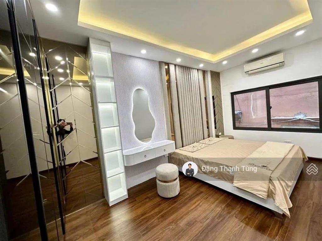 Hiếm! chỉ nhỉnh 7 tỷ có ngay nhà thanh xuân, hn. dt 30/33m2  5 tầng  mt 3.6m ngõ nông 50m ra oto.