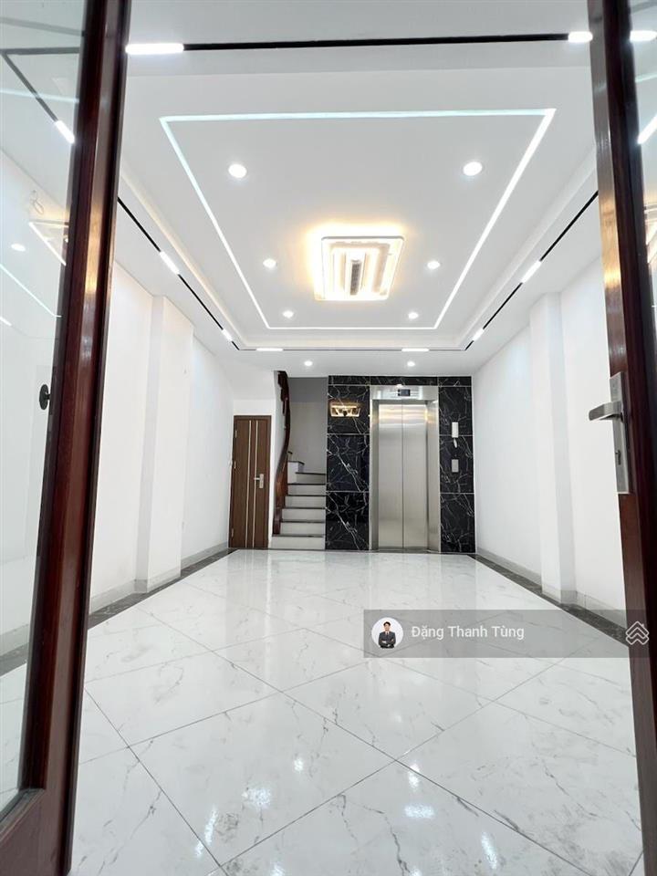 Bán nhà đống đa  oto vào nhà  thang máy  lô góc 2 thoáng vĩnh viễn. dt37/40m2  mt6.1m x 7 tầng.