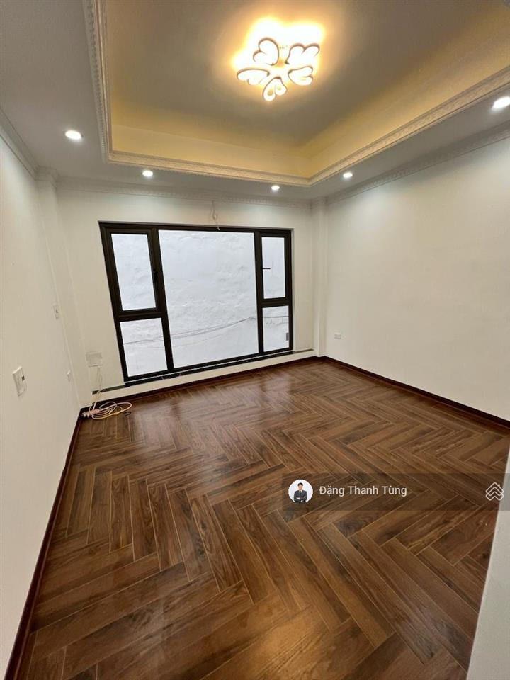 Bán nhà đống đa  oto vào nhà  thang máy  lô góc 2 thoáng vĩnh viễn. dt37/40m2  mt6.1m x 7 tầng.