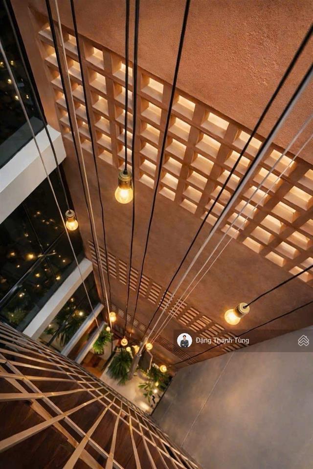 Siêu phẩm apartment đẳng cấp 80tr/tháng, oto đỗ cửa, lô góc 3 thoáng  ngõ thông gần phố cực đẹp.