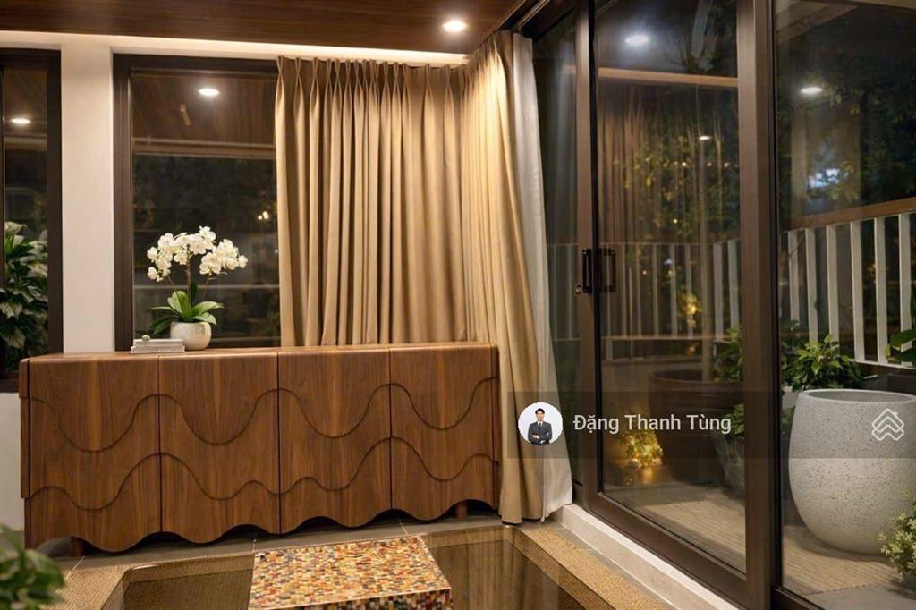Siêu phẩm apartment đẳng cấp 80tr/tháng, oto đỗ cửa, lô góc 3 thoáng  ngõ thông gần phố cực đẹp.