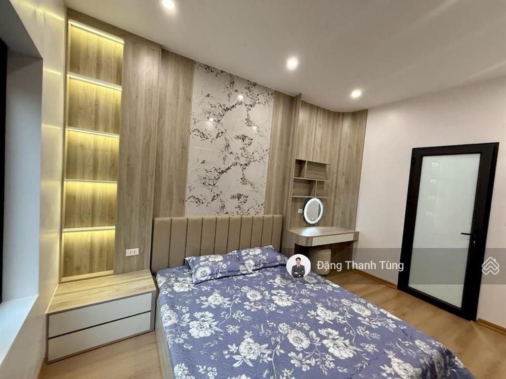 Bán nhà  mặt ngõ thông  kinh doanh  oto qua nhà  ô chờ thang máy khu vực ngã tư sở, thanh xuân