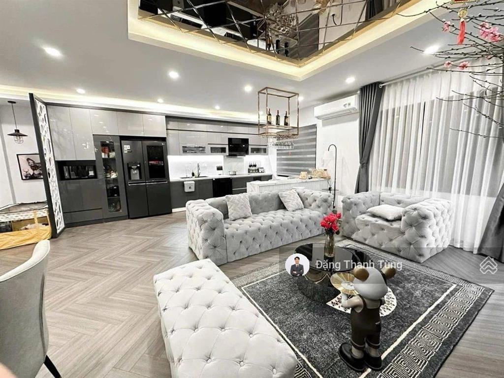 Lô góc  gara oto  thang máy, ngõ thông. dt55m²  mt 6.7m x 6 tầng sổ đẹp hoa hậu thanh xuân.