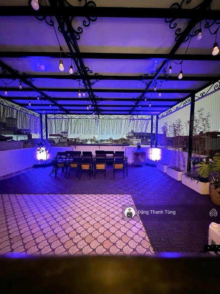 Lô góc  gara oto  thang máy, ngõ thông. dt55m²  mt 6.7m x 6 tầng sổ đẹp hoa hậu thanh xuân.