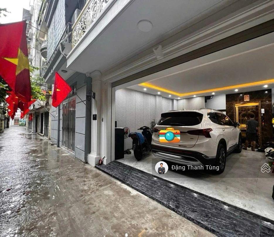 Lô góc  gara oto  thang máy, ngõ thông. dt55m²  mt 6.7m x 6 tầng sổ đẹp hoa hậu thanh xuân.