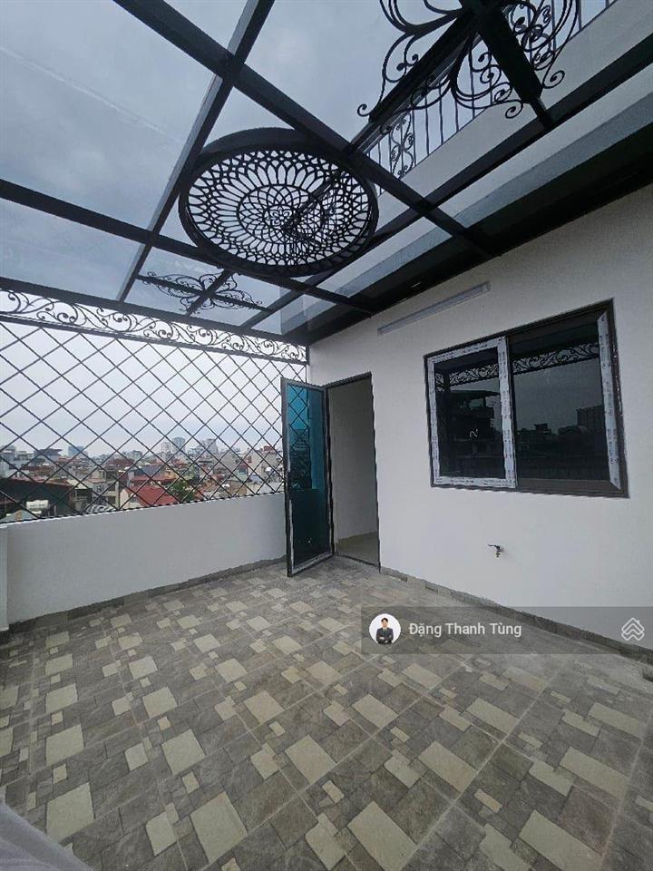 Bán nhà khu vực trường chinh ngõ thông ô tô vào nhà lô góc  kinh doanh  xây mới 8 tầng thang máy