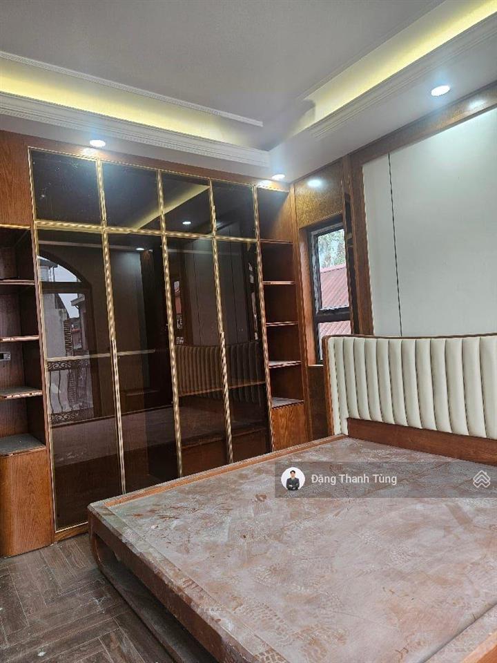 Bán nhà khu vực trường chinh ngõ thông ô tô vào nhà lô góc  kinh doanh  xây mới 8 tầng thang máy