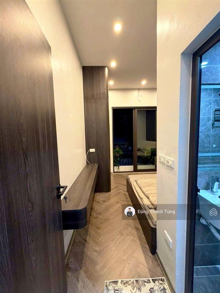 Bán gấp nhà phố tôn đức thắng, dt 55.5m  5t thang máy  mt 3.5m. gần phố chỉ cách ô chợ dừa 100m