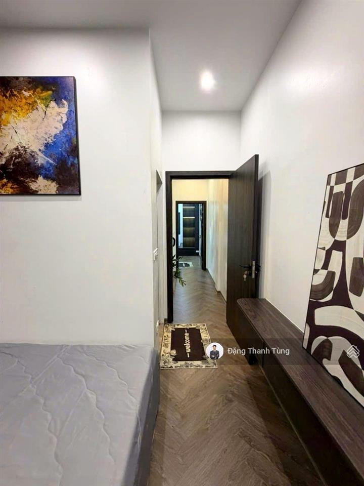 Bán gấp nhà phố tôn đức thắng, dt 55.5m  5t thang máy  mt 3.5m. gần phố chỉ cách ô chợ dừa 100m