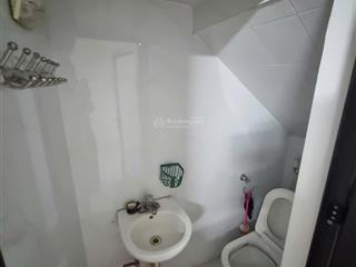 Cho thuê nhà riêng 4 tầng, 55m2, 16 triệu, view đẹp tại trần phú, mỗ lao, hà đông