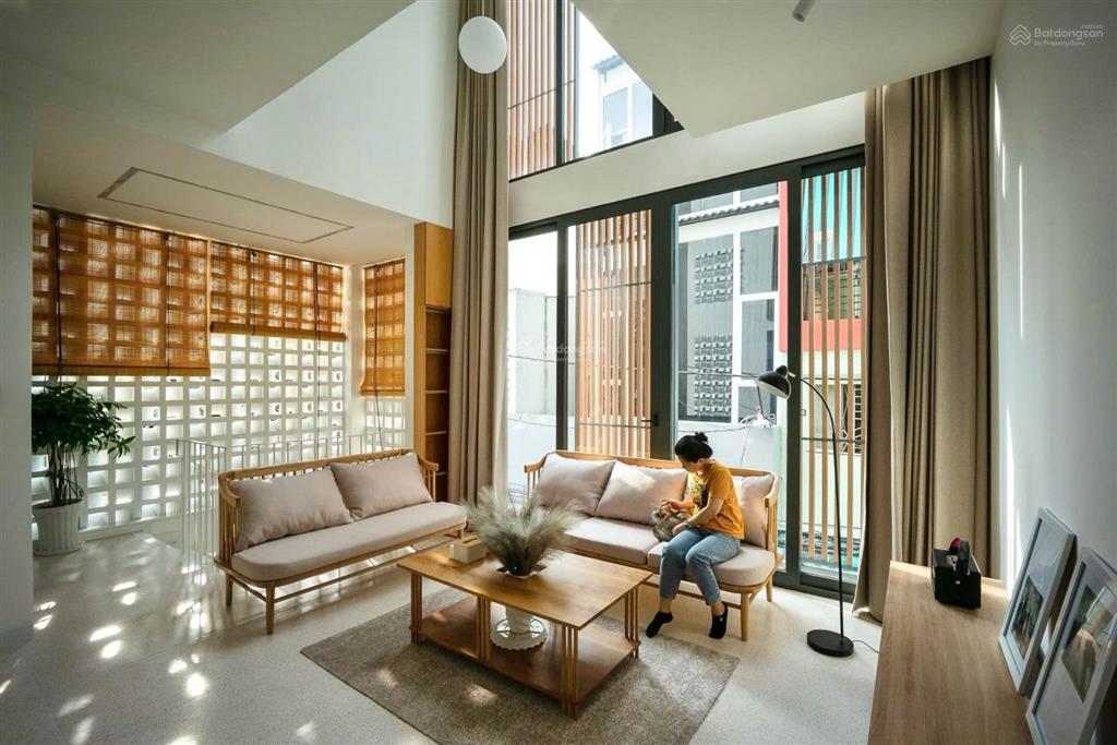 Giảm gấp 1 tỷ  mặt tiền japandi có thang máy  sát công viên gia định  95m2
