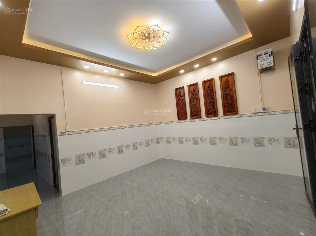 Bán nhà mới ấp 1 nhựt chánh, 2,2 tỷ 104m2, mặt tiền nhựa đang mở rộng