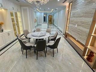 Trương định, 5 tầng, 68m, 12 tỷ, ô tô 4 chỗ vào nhà, có chỗ để ô tô mi , không qui hoạch. bán gấp.