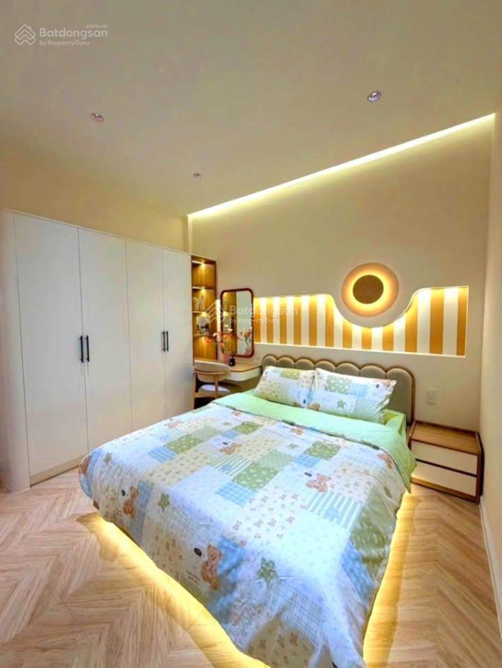 Bán nhà mới đẹp ngay lê văn quới, 2 tầng, 55m2, hxh 6m thông, giá chỉ nhỉnh 4 tỷ