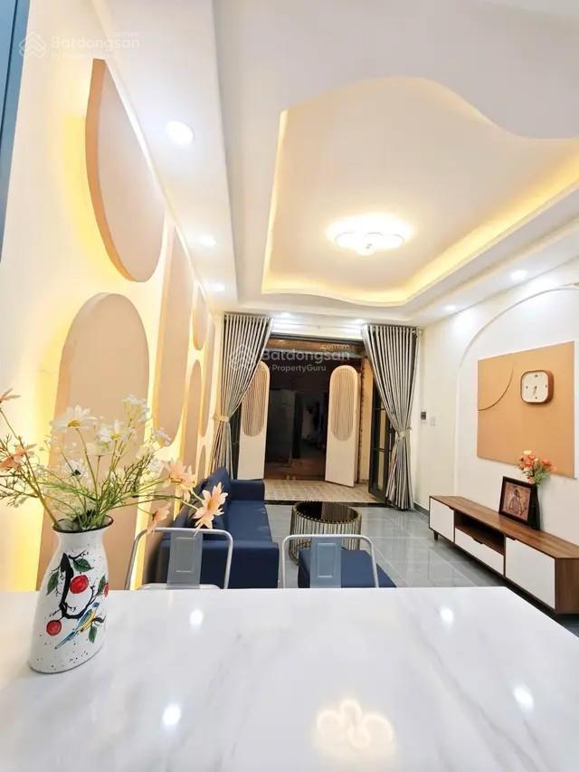 Bán nhà cạnh cao đẳng y dược hồng đức đường quang trung p10, dt 3,5x18m, 4pn+3wc, giá 6.6 tỷ,