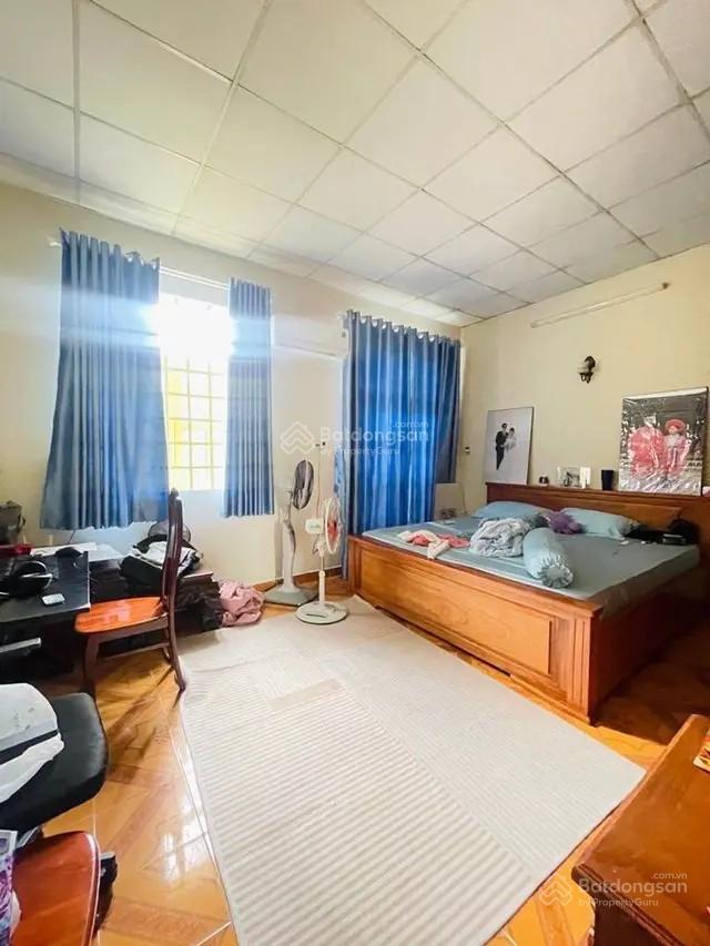 Nhà hxh nguyễn tư giản, chiều ngang hiếm có 5m x18 nở hậu nhẹ, dt 99m2, giá 8,6 tỷ  0906 637 ***