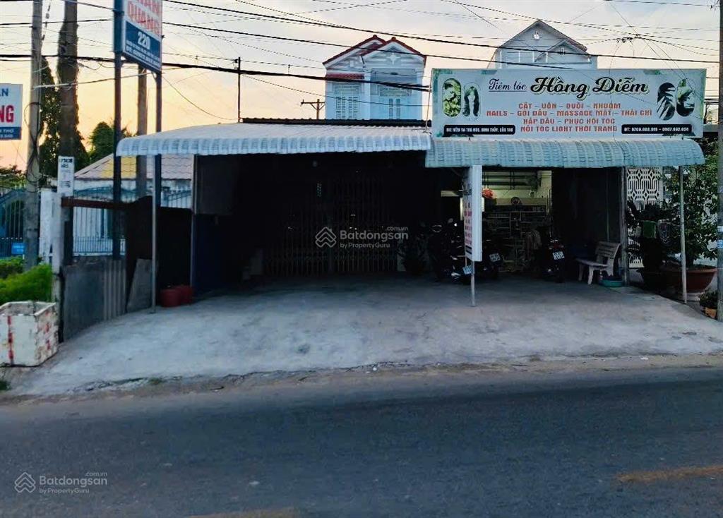 Nhà mt đ.nguyễn chí thanh q. bình thủy tp cần thơ dt đất 8x35m= 280m2, nhà 2 tầng 150m2, giá 7 tỷ