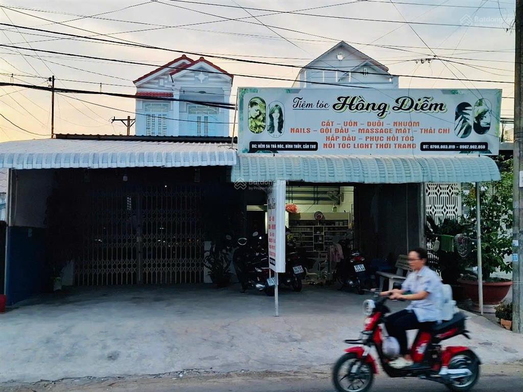 Nhà mt đ.nguyễn chí thanh q. bình thủy tp cần thơ dt đất 8x35m= 280m2, nhà 2 tầng 150m2, giá 7 tỷ