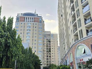 Cần bán căn hộ phúc yên 1, view hồ bơi, tầng 8, giá 4,25 tỷ  0906 637 ***
