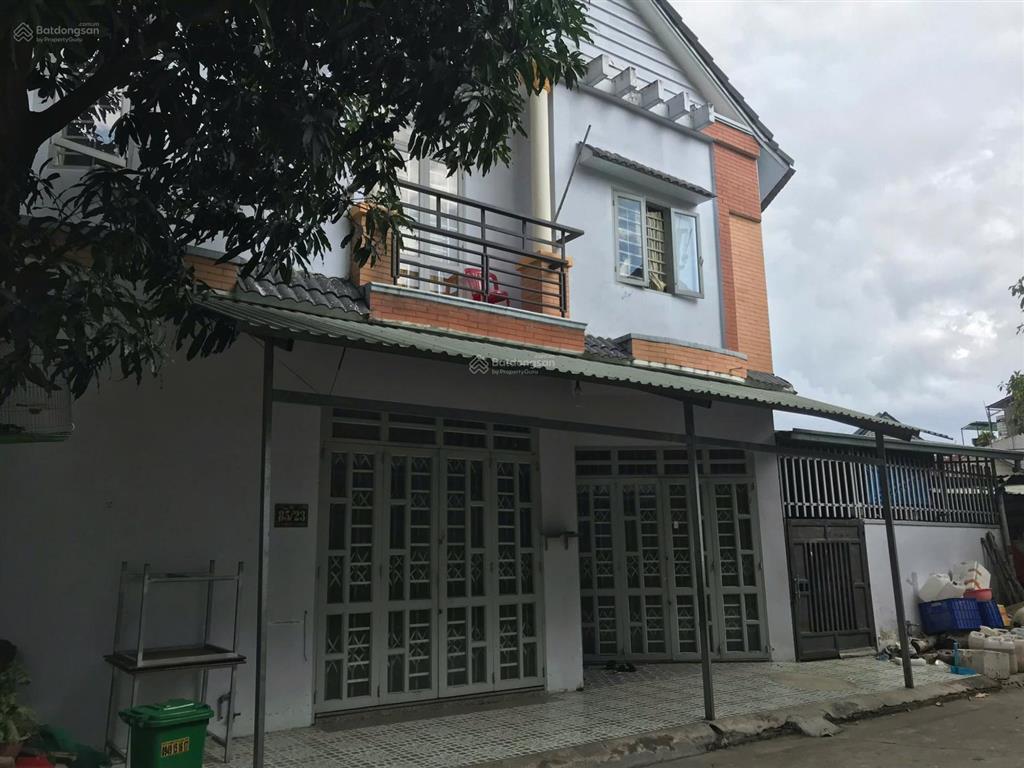 Nhà 2 tầng hẻm xe hơi dt đất 65m2 có 3pn  2wc  kp đông chiêu, tân đông hiệp  dĩ an giá 3.5 tỷ