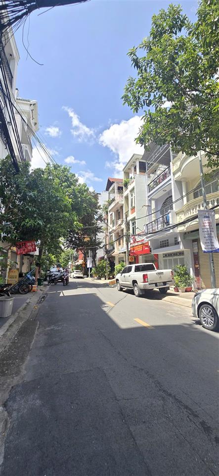 Tân bình mt đường kinh doanh dt 4 x 18m, 4 tầng lầu, giá nhỉnh 13 tỷ (thương lượng)