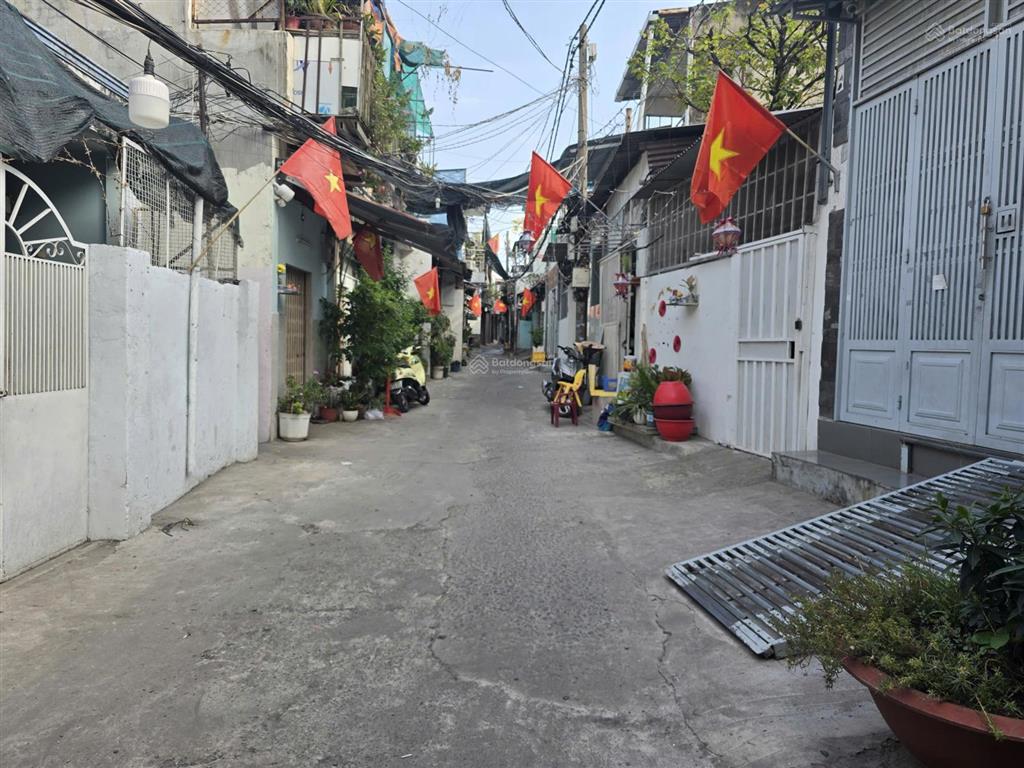 Nhà đường nơ trang long, quận bình thạnh, dt 4,7x19m, nở hậu  8pn, giá 6,999 tỷ