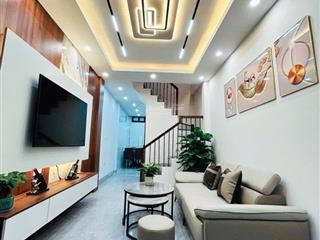 Giá tốt đội cấn, ngõ 3 gác tránh thoải mái, ở, cho thuê, full nội thất, nhà mới 52m2 x 5t