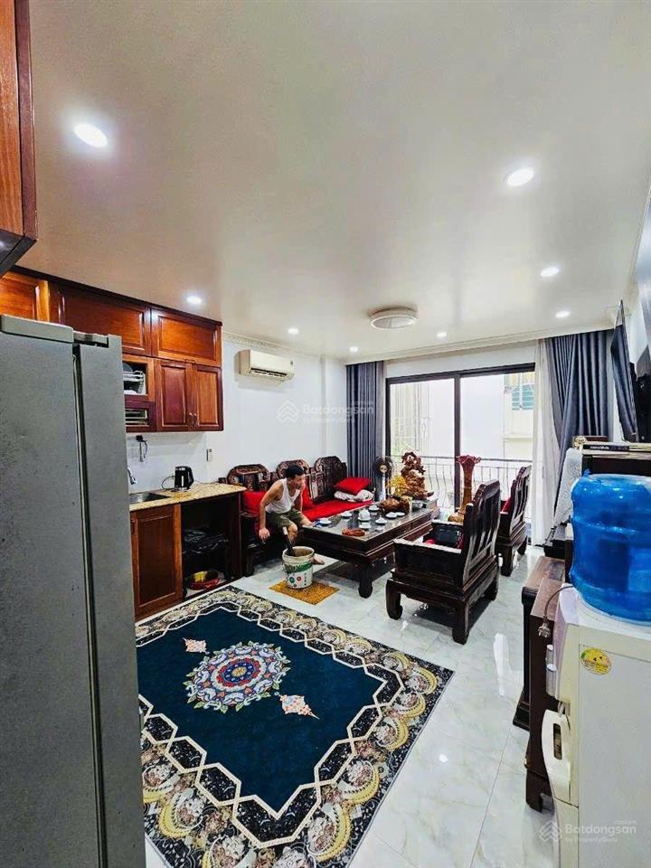 Gấp. nhà đẹp đồng cổ. ngõ nông, 20m ra phố, ba gác tránh, dân xây 2 thoáng, sân xe, sđcc, 44m2*4t