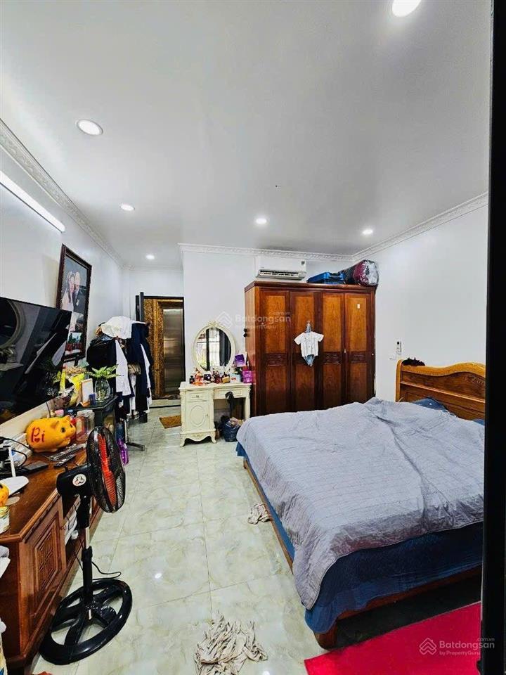Gấp. nhà đẹp đồng cổ. ngõ nông, 20m ra phố, ba gác tránh, dân xây 2 thoáng, sân xe, sđcc, 44m2*4t