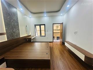 Giá siêu đẹp ! nhà lạc long quân , ngõ thông , kinh doanh , ở , nhà mới full nội thất 30m2 x5t