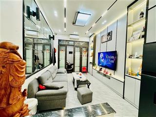 Hoa hậu nhà lạc long quân, ngõ thông tứ tung,an ninh tốt, sđcc ,nhà dân xây chắc chắn 32m2x5t