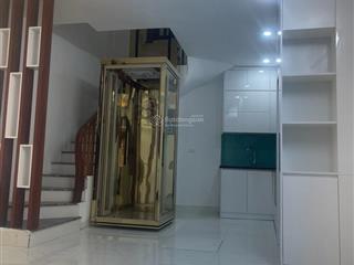 Mới koong! nhà lạc long quân , ngõ rộng ba gác, thang máy nhập ,sđcc , full nội thất 45m2 x 6t