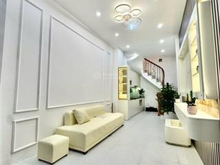 Cực hiếm! nhà đội cấn, ô tô cách nhà 50m, dân trí cao, mới full nội thất 5t x 30m2 giá 7,39 tỷ