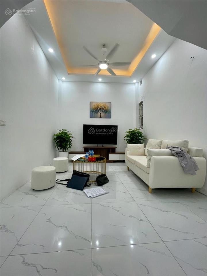 Giá ngon! nhà đẹp lạc long quân, ngõ thông tứ tung, nhà mới về ở ngay , full nội thất 34mx4t