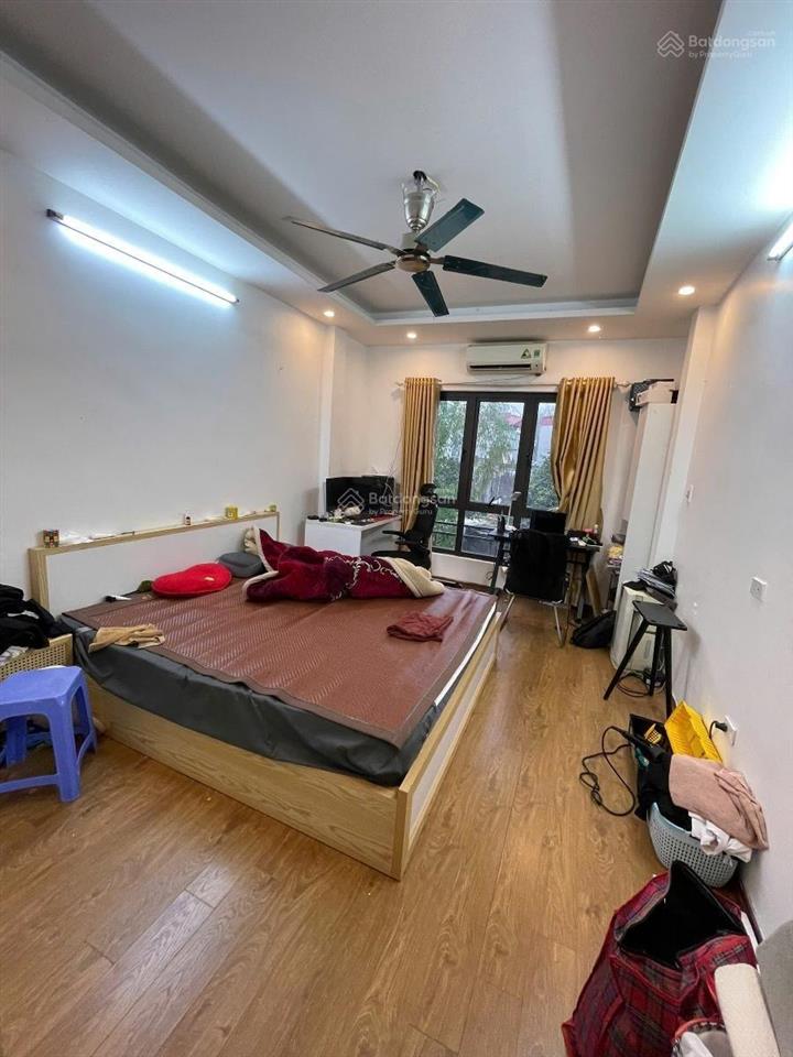 Nhà đẹp vĩnh phúc , ngõ nông,thông hoàng hoa thám, dân trí cao , dân xây 34m x6t
giá 7,6 tỷ